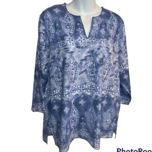Cathy Daniels 3/4 sleeve blue top.  Size large
